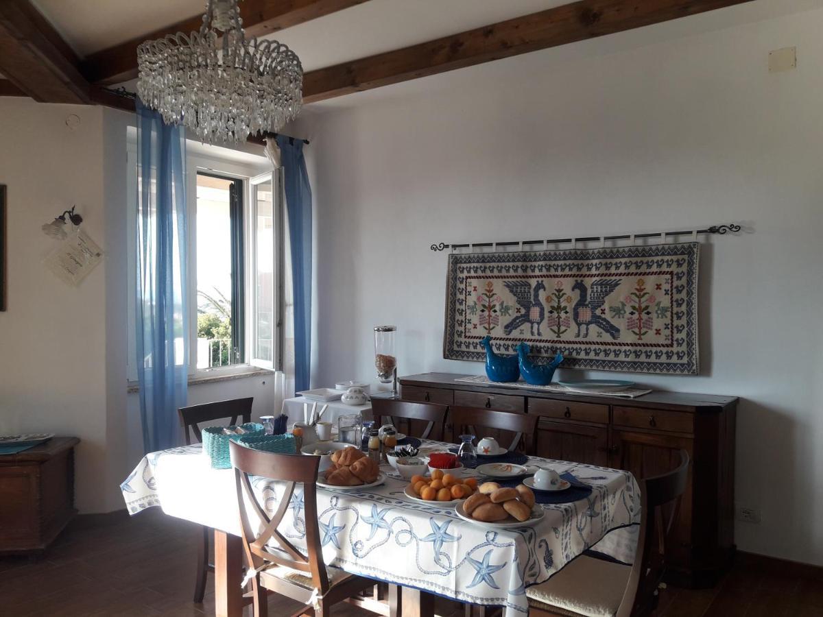 Bed and Breakfast Il Ginepro Di Stintino Exterior foto